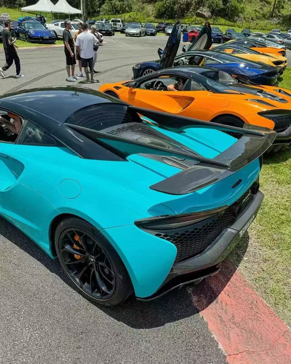 Mclaren Yellow Artura Body Kit Spoiler Artura NV Style Mclaren Wide Body