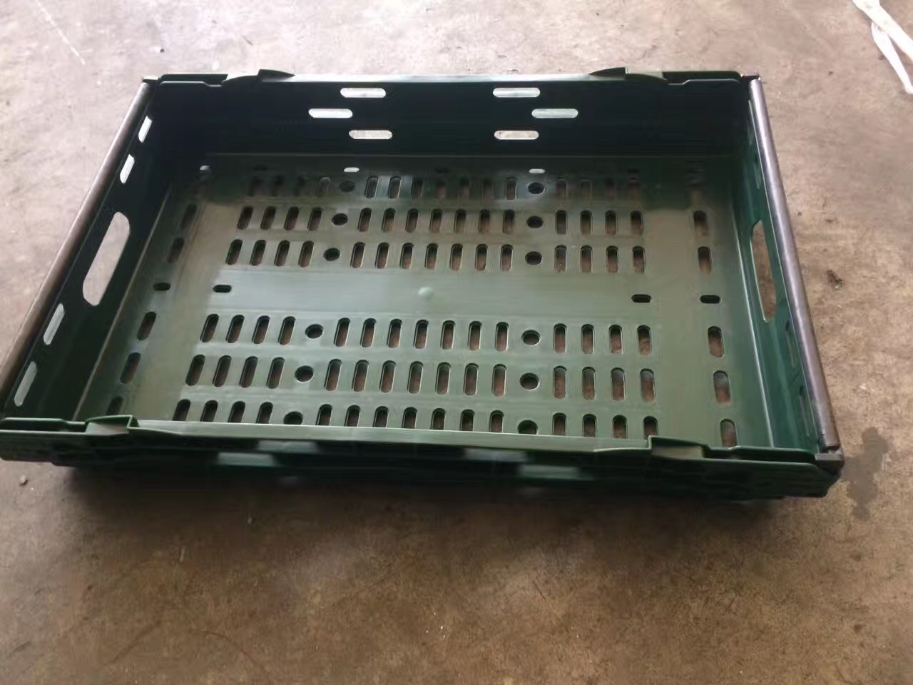 Supermarket Stacking Storage Boxes 600*400mm Virgin PP Material 6 different Height