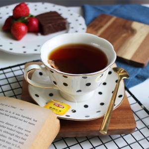 Wholesale Business Gifts Occasion Vintage Porcelain Tea Cups And Saucers With Golden Handle from china suppliers