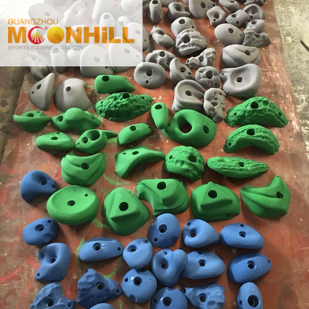Fiberglass Indoor Rock Climbing Wall Panels Customized For Children