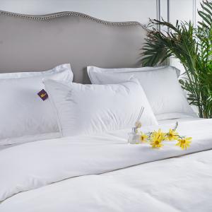 Wholesale Cotton Hotel Quality Pillows , Anti - Mite Fabric Neck Body Pillow Custom Filling from china suppliers