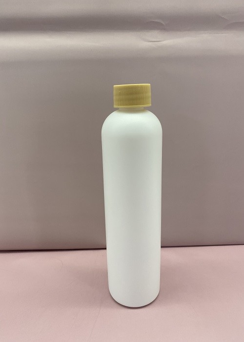 270ML Plastic Lotion Bottles with Pumps ,Leak Proof, Empty Clear Refillable, BPA Free for Shampoo Body Wash, Liquid