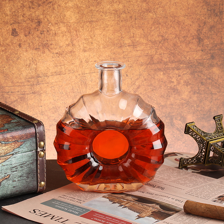 Customize Sealing Type English Alphabet Shaped Vodka Glass Bottles in Unique Design