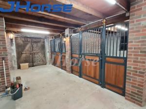 Wholesale Safety Heavy Duty Galvanized Horse Stall Fronts Panels Antirust 3000-4000mm Length from china suppliers