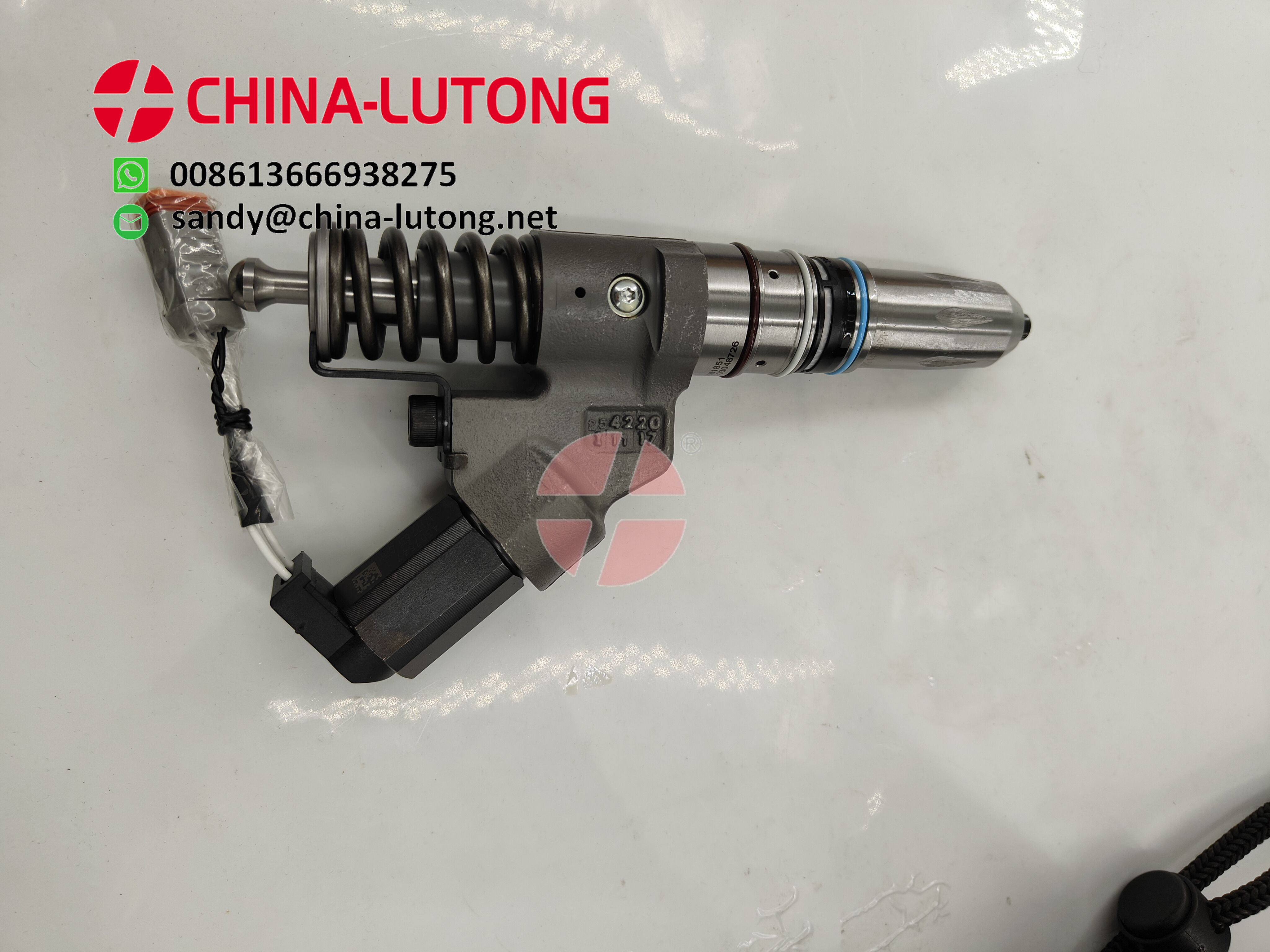 Fuel Injector 3411756 3411753 3411753RX 4902921 Compatible for Cummins Engine ISM QSM M11 for Common Rail Cummins Inject