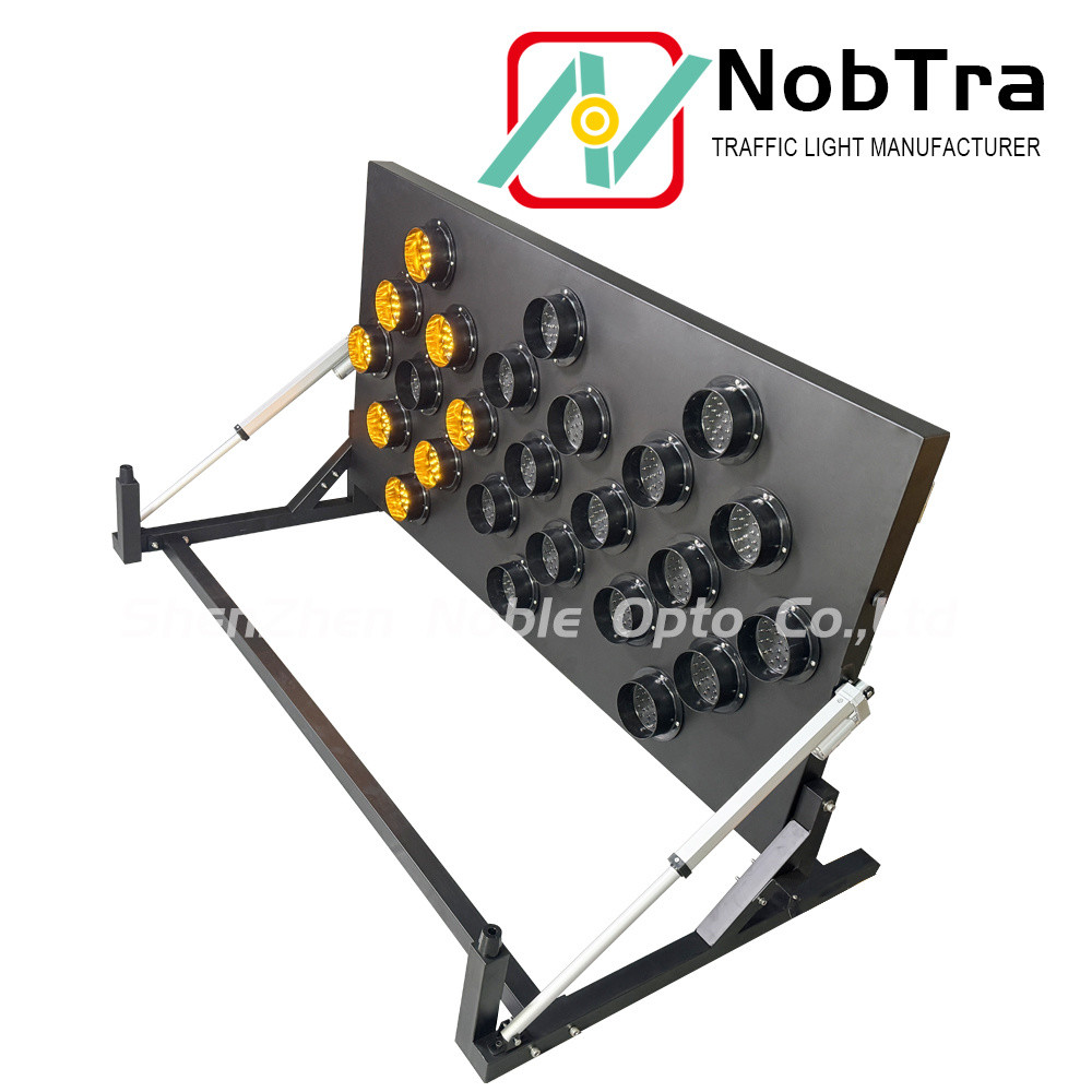 Safe Warning Function IP54 LED Arrow Board With Double Push Arrow Board
