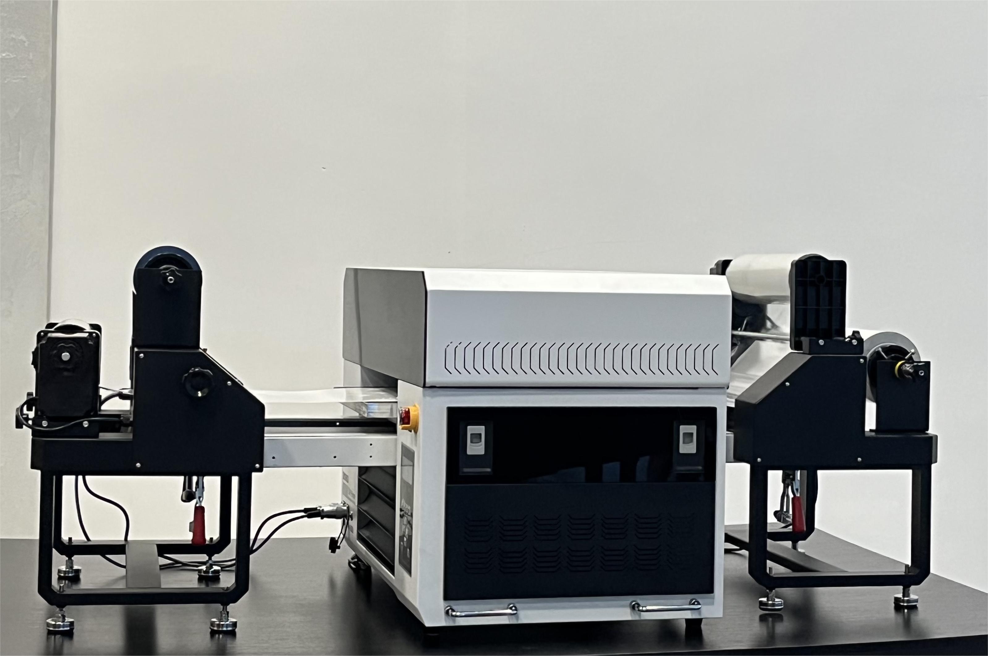 Small Footprint Double Head XP600 UV Ink DTF Printer for Mass Production of Phone Cases