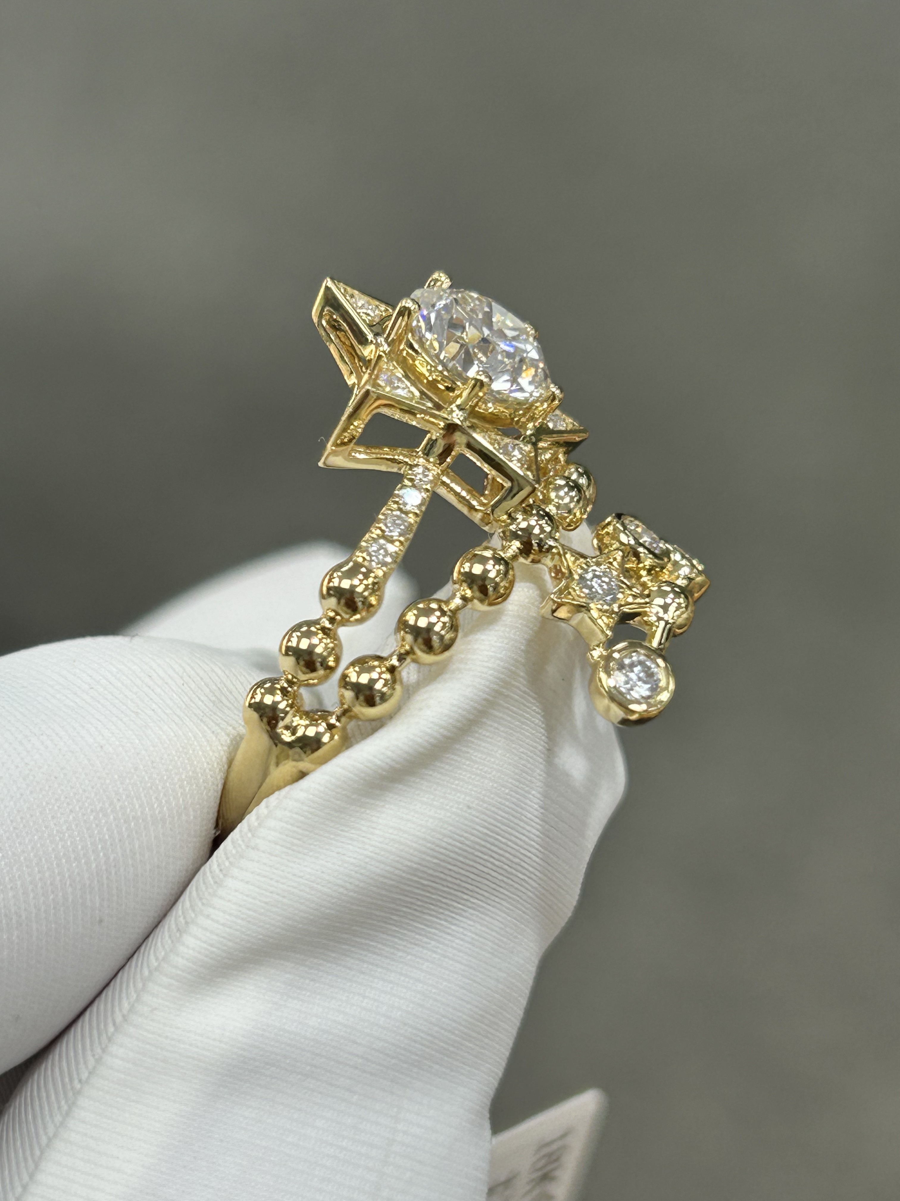 Round Shape Lab Grown Diamond Ring For Gift Star Fashion Ring Star Ring Indulge Yourself