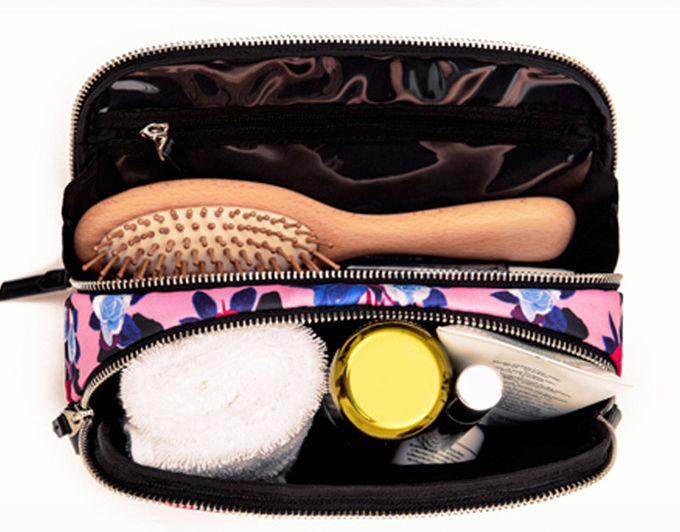 Customised Zipper Pouch Washable Polyester Makeup Bag
