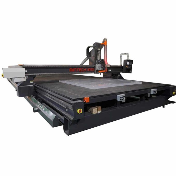 Rustproof 50hz Wood CNC Router Cutting Machine With Servo Motor