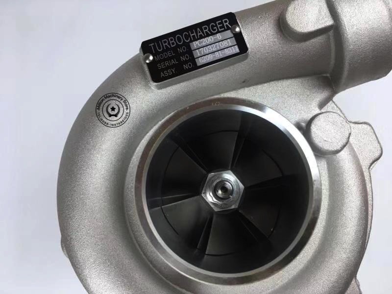 Komatsu PC200-6 Excavator Engine Parts Cummins 6D95 Small Head Supercharger