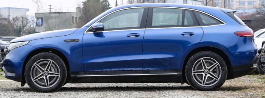 Mercedes-benz EQC 350 4MATIC 2022 Double motors 5 Door 5 seats Medium Size Pure Electric SUV