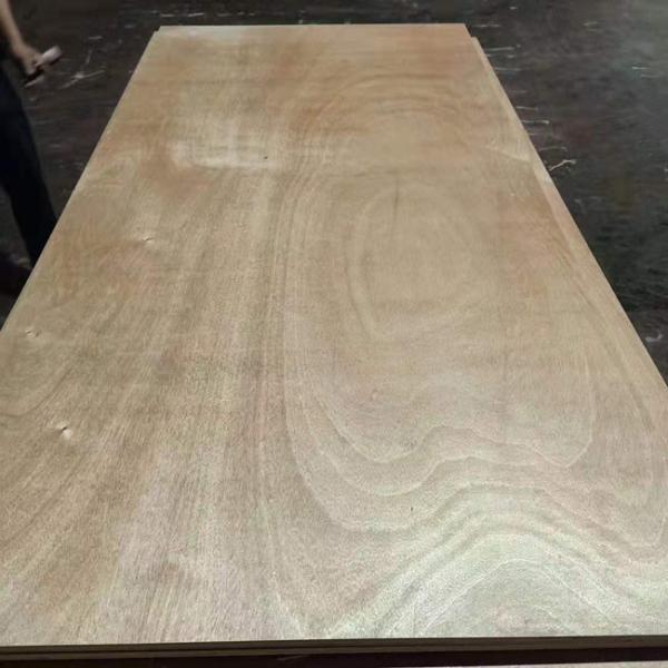 BB Grade Okoume Hardwood Ply Sheets 2 Times Hot Press One Side Wood Veneer