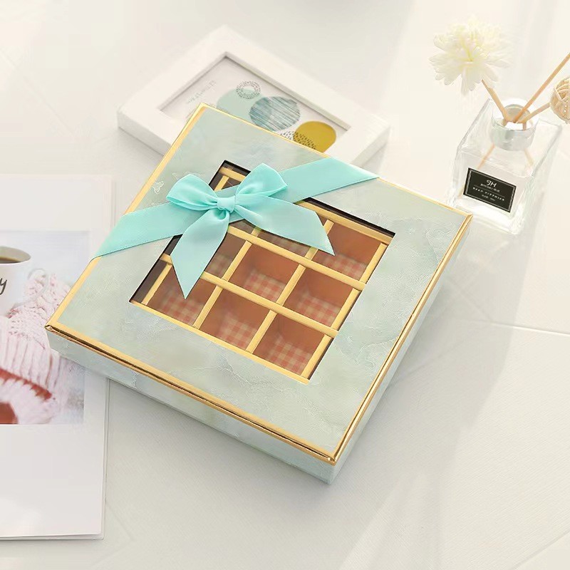 Custom Valentine's Day Chocolate Box With Window Eco Friendly Paperboard Food Packaging Box