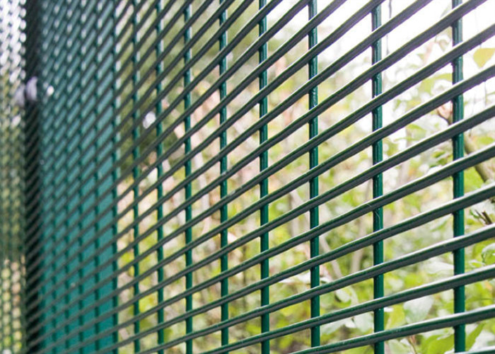 Galvanized / Powder Coated 358 Security Fencing For Garden 3" × 0.5"
