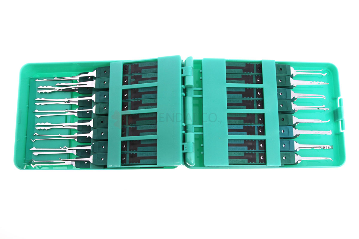 KLOM 32 piece lock pick set plastic case version