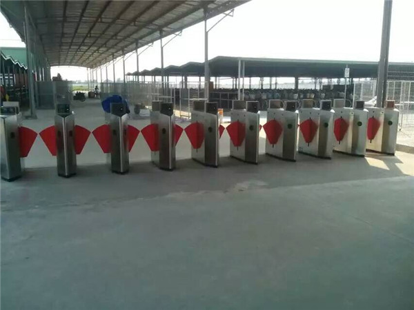 Double Passage Speed Gates Retractable Barrier Gate With CE Certificate