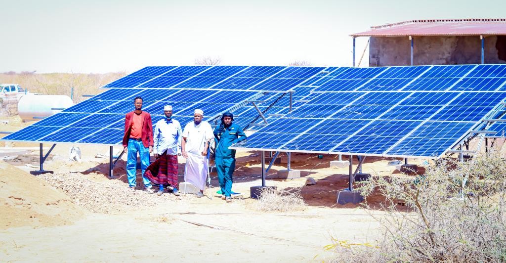 7.5KW Inomax Solar MPPT Inverter For Solar Pump And Solar Irrigation Without Battery