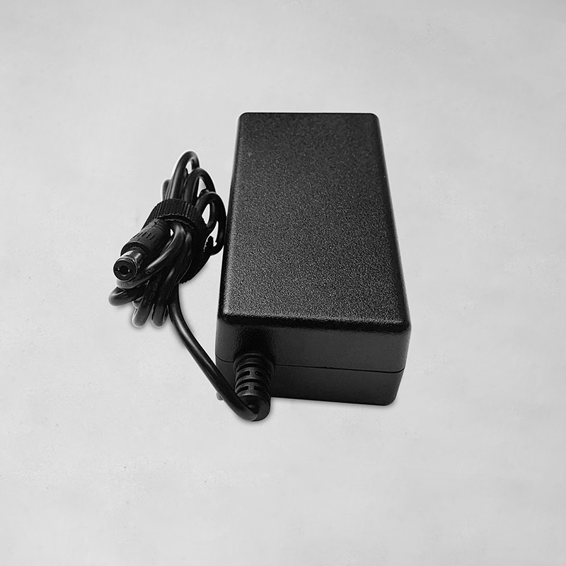 DC Jack 12V 2A Desktop Power Adapter Distributor ABS+PC Material