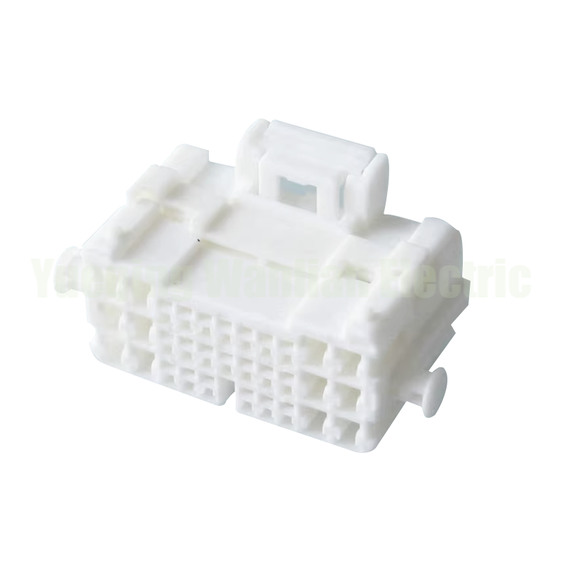 32 Pin MG651711 Automotive Electrical Wire Connector Plug Auto Socket Plastic Connector