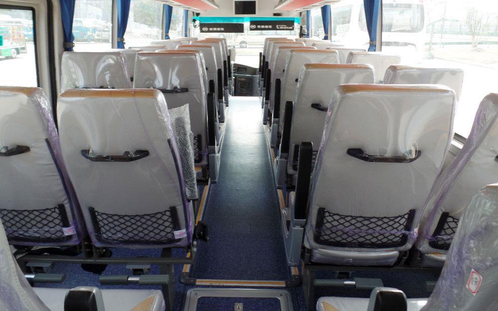 10m Left Hand Drive Coach Bus with Color Design and Luxury Interior