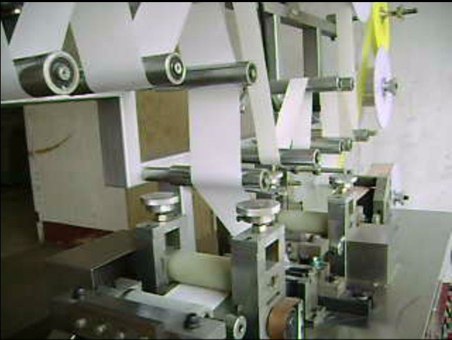 Electric Driven Automatic Band-Aid Packaging Machine Fast Production