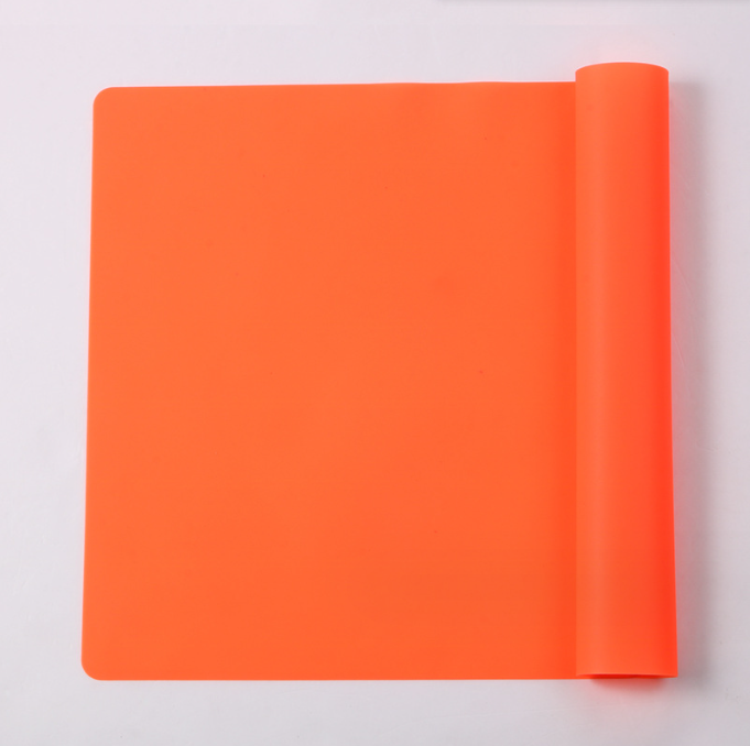 Design Style None Silicone Table Cloth Non-Slip Rectangle 40x30cm Water Resistant Desk Cover