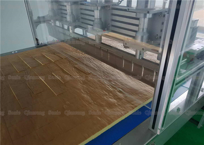 Automatically Ultrasonic Cutting System For Different Dimension Cake Providing Cutting Solution