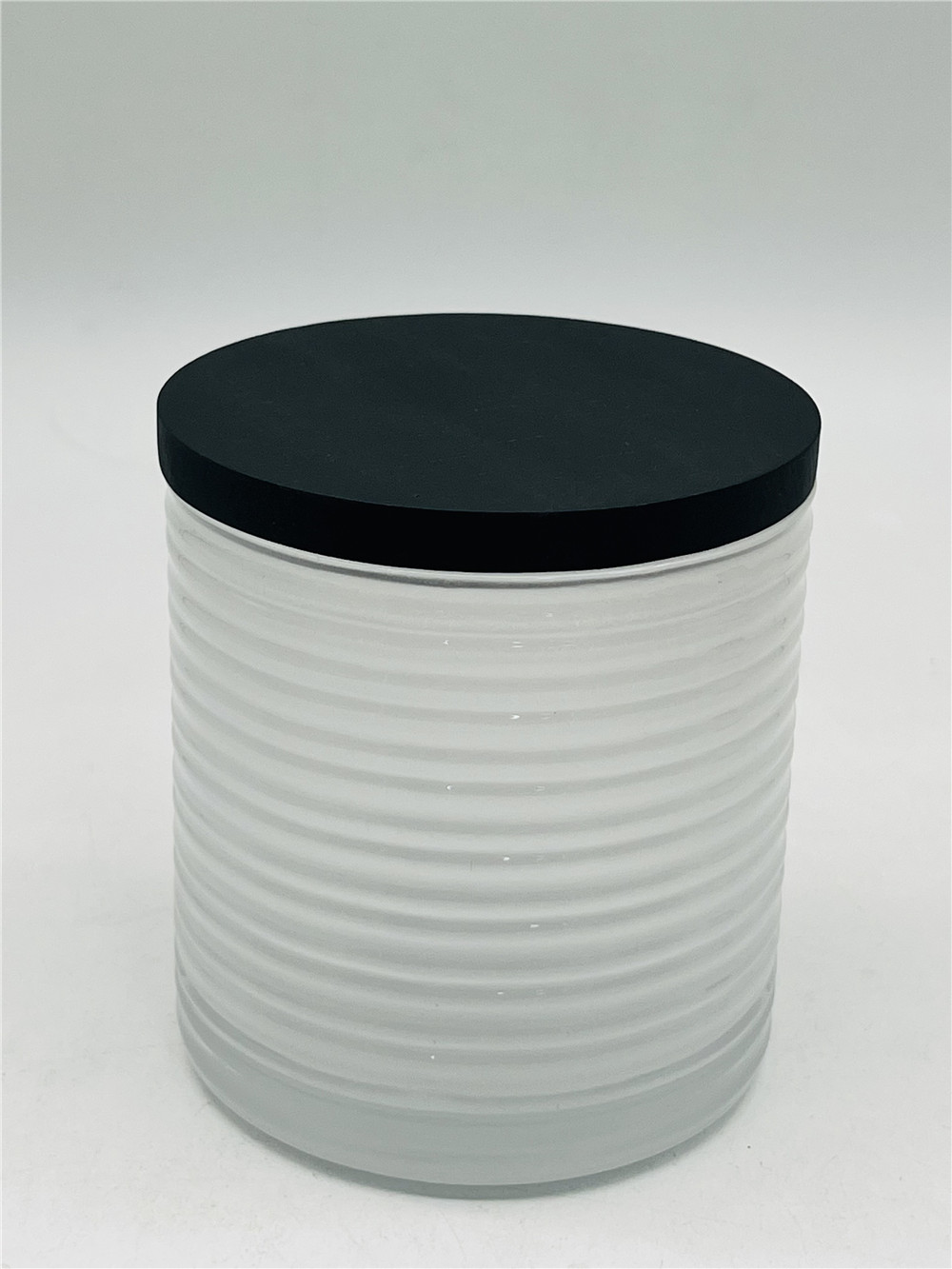 Milky White Glass Bath Accessories Set Round With Circle Line Lotion Dispenser Modern Set