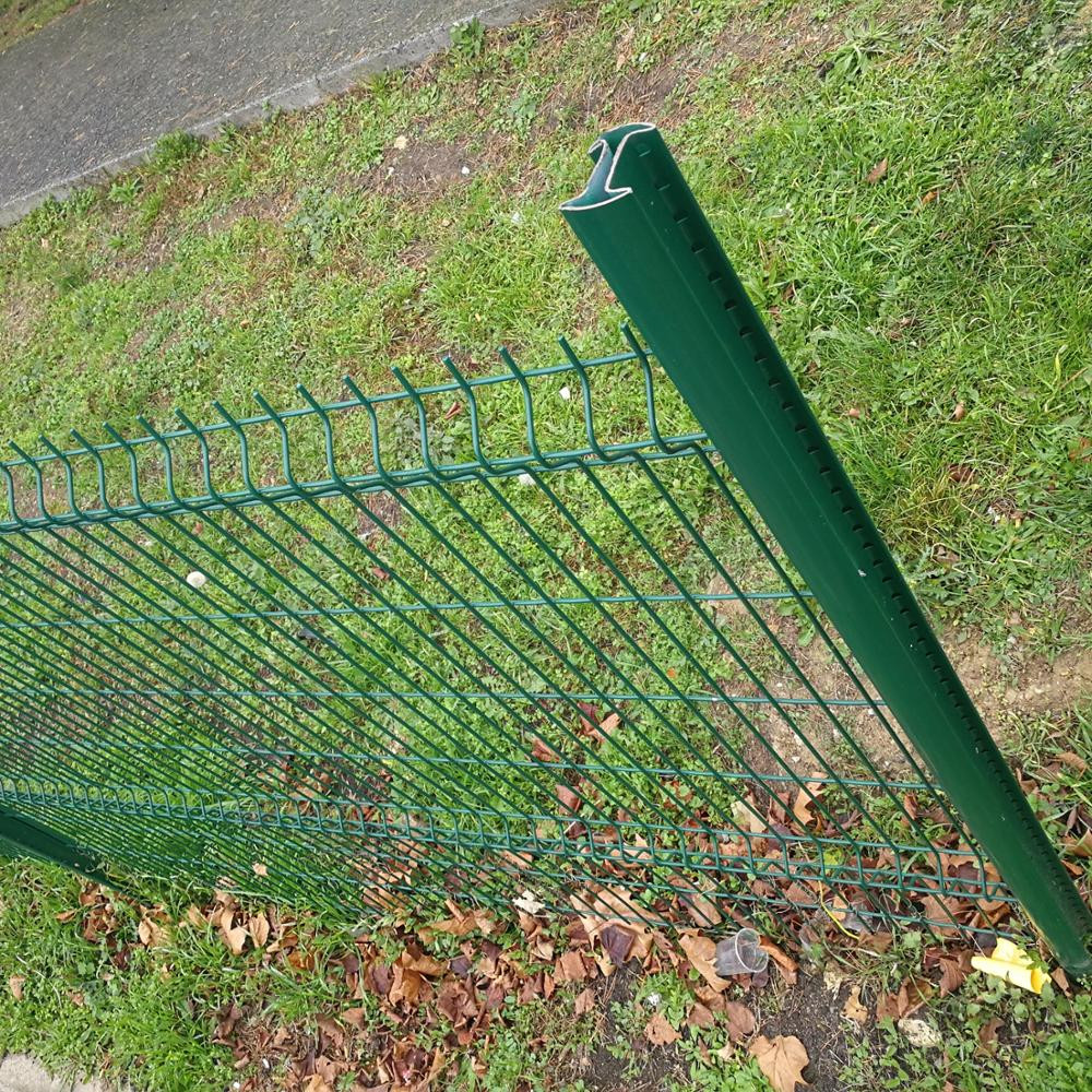 3D Decorative L2500mm Curved I Post V Mesh Fencing