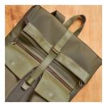 Anti Splashing Water Male Leather Backpack 36cm 43cm Military Green