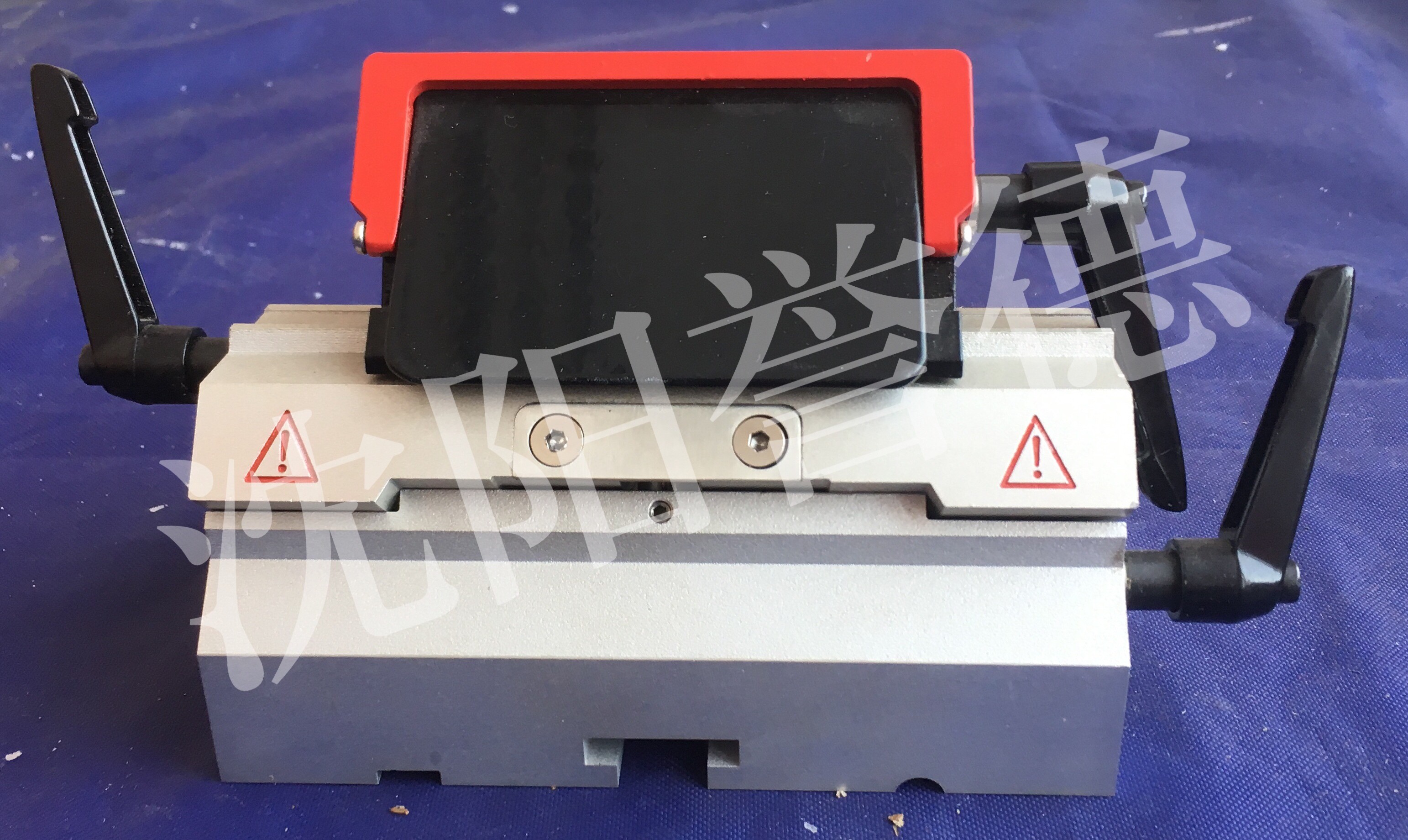 Clinical Manual Paraffin Microtome With Hand Wheel Brake , Tight Structure