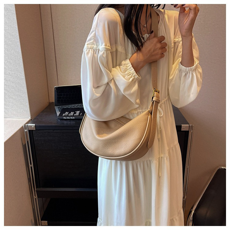Polyester Lining Material 2023 Fashion Dumpling Bag Single Shoulder Bag for Women