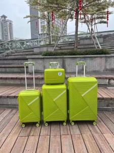 Wholesale Durable Lightweight PP Luggage Bags , Multiscene Aluminum Alloy Suitcase from china suppliers