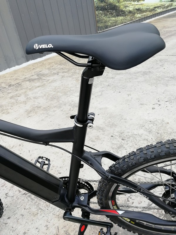 26 Inch Wheel Integrated Battery Electric Bike With Bafang 350W Hub Motor THP-YT04