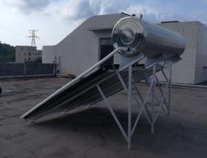 China Integrated Pressurized Flat Plate Solar Water Heater Stainless Steel Tank 0.6Mpa on sale