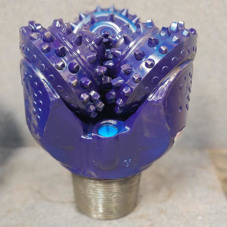 IADC537 Geothermal Borehole Well Drilling TCI Tricone Rock Bits Tricone Mining Button Bit