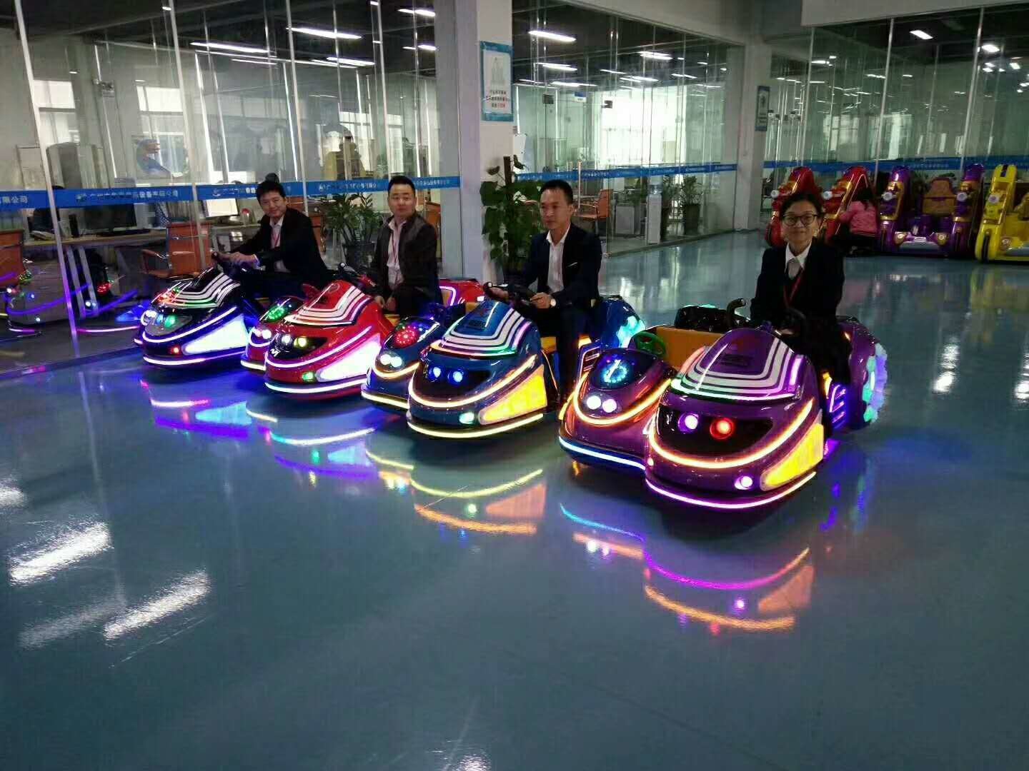 2 Or 3 Player Electric Motorbike For Kids / Rechargeable Motorcycle 185*113*85cm