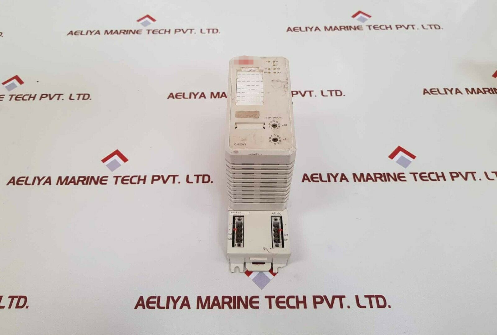 CI820V1 3BSE025255R1 REDUNDANT FIELDBUS INTERFACE AF 100 Communication Module