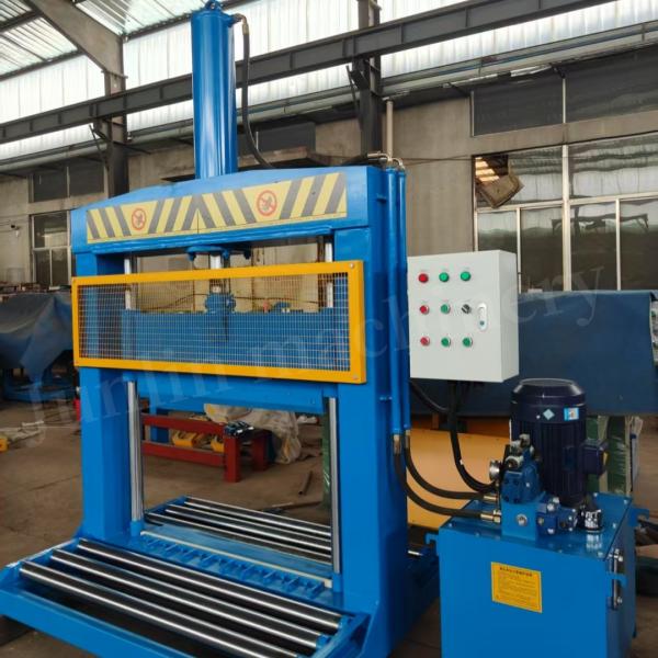 XQL-160 Hydraulic Rubber Bale Cutter Machine 7.5KW PLC Controlled
