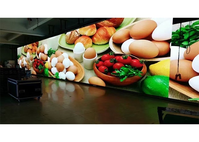 Lightweight 5mm Indoor LED Video Wall 40000 Dots / M2 Pixels Density 25W