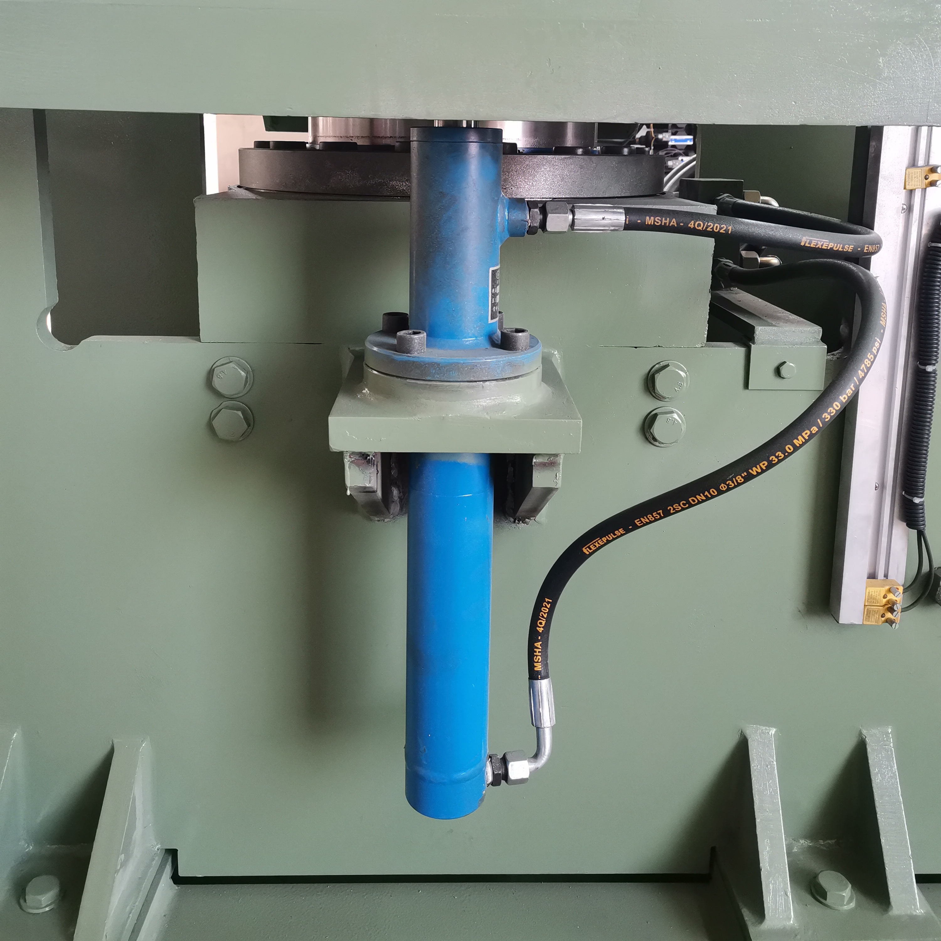 Long Service Life Guaranteed Performance Rubber Watch Strap Vulcanizing Press Machine