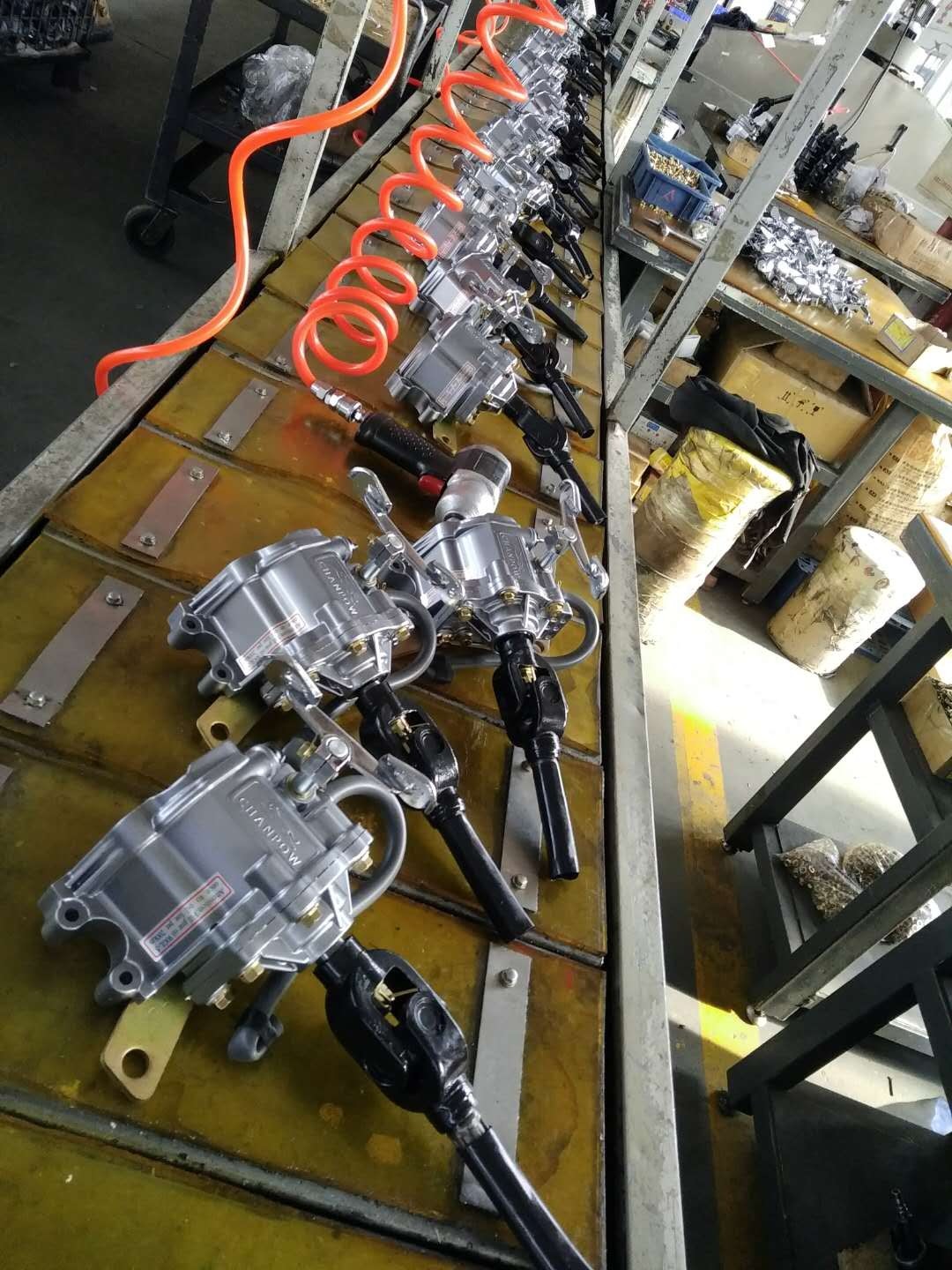 Shining Motor Tricycle Reverse Gearbox , Precision Chanpow Trike Reverse Gear