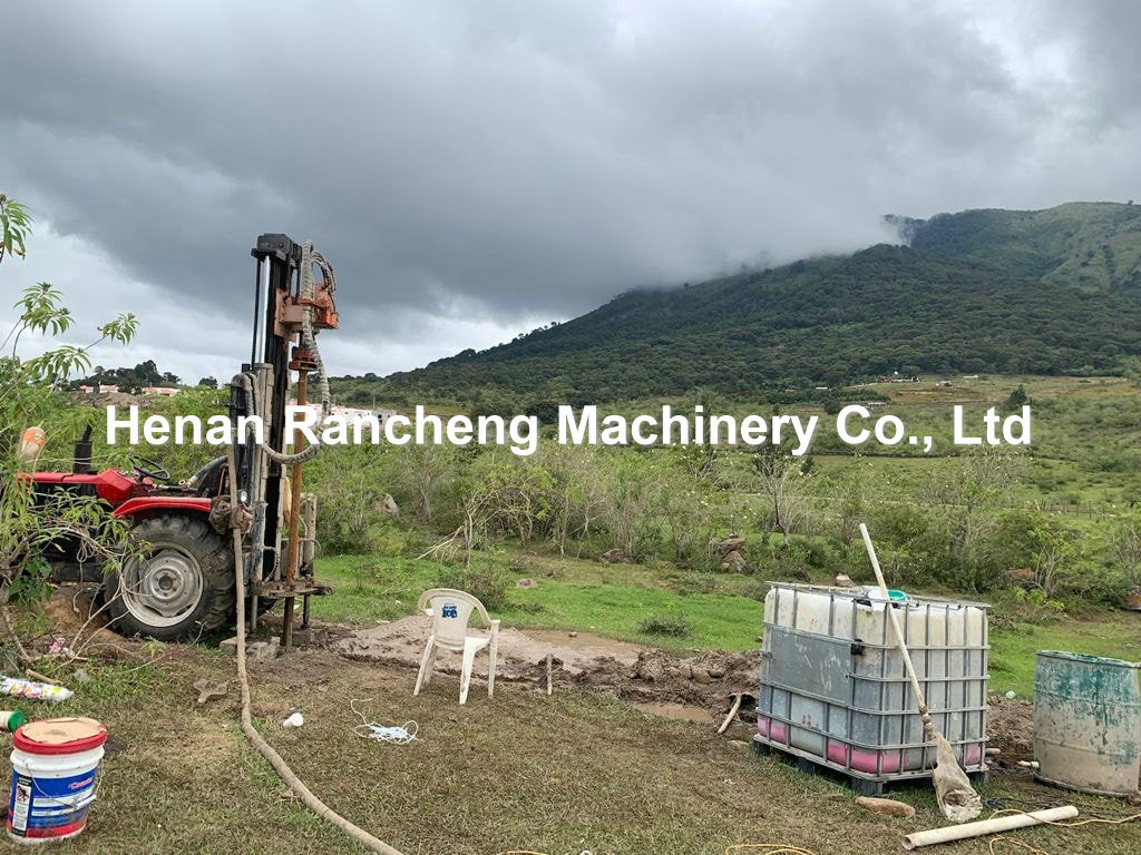 200m Depth Borehole Drilling Machine 40hp Horse Power Trailer Mounted Drill Rig