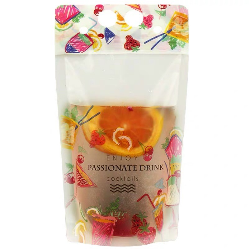 Clear Drink Pouch Heavy Duty Hand-held Reclosable Zipper Heat-proof Plastic Stand Up Juice Pouch With Straws