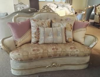 Wooden Frame Cushion Luxury Antique Chesterfield Sofa