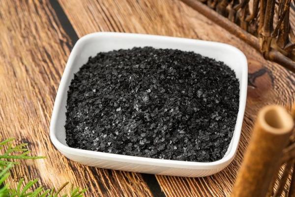Mineral Sourced 60-70% Shiny Flake Potassium Humate/100% Water Soluble Humic