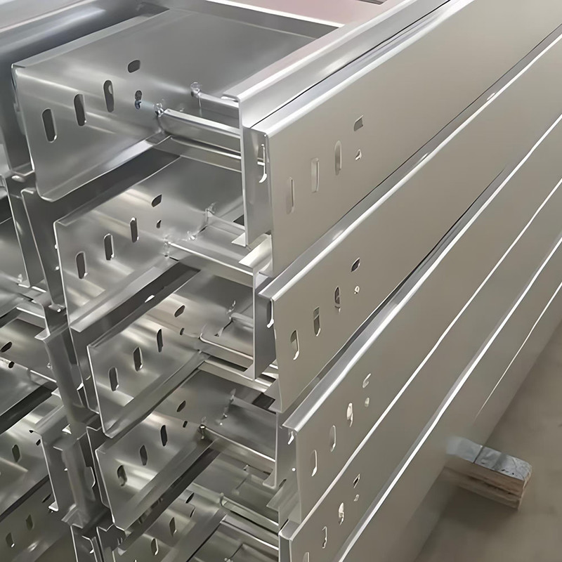 High Load Capacity Ladder Type Cable Tray With Galvanized Finish High Flexibility Up To 500kg