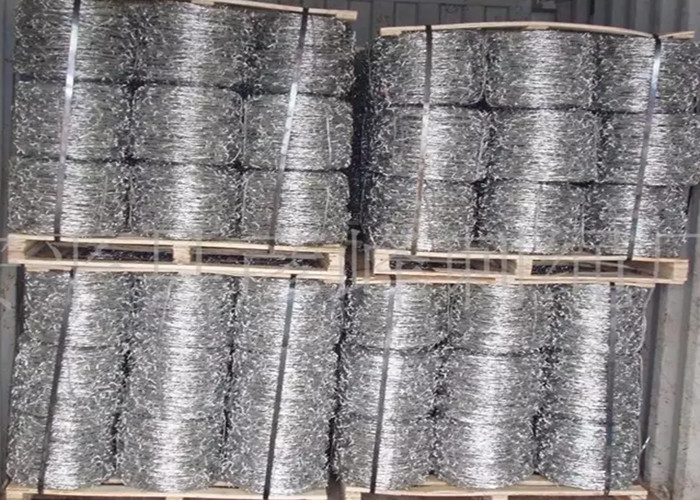 Twist weaving SWG16 X SWG16 Gi Barbed Wires