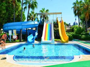 Wholesale Outdoor Water Game Park Children Custom Equipment With Fiberglass Slide Set from china suppliers